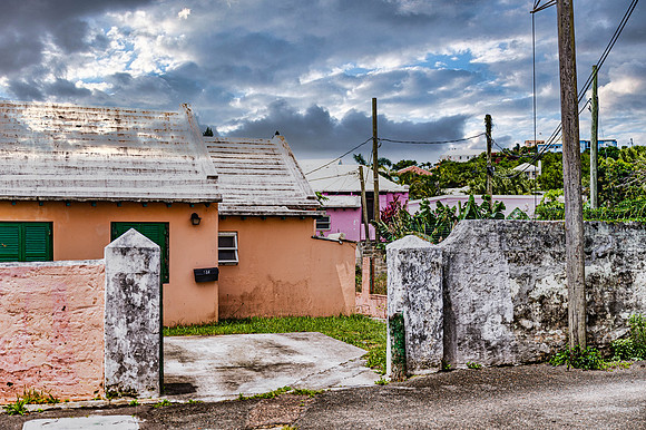 Bermudan Neighborhood